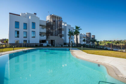 4de7c1505b04a11fb843601a543f69d0 - 25