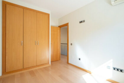 4df25741acef3e37d21110ac6774c601 - 19