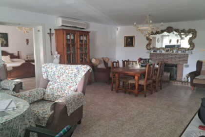 4e094b6023e99225a7b78bfcfbed2008 - 5