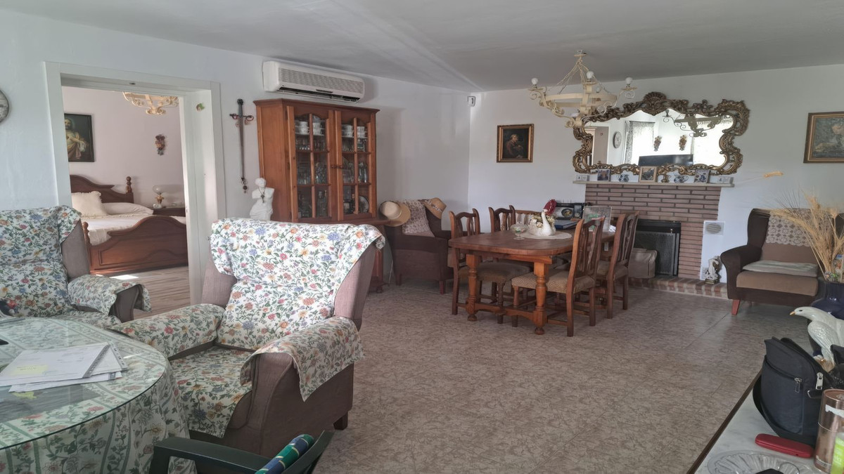 4e094b6023e99225a7b78bfcfbed2008 - 5