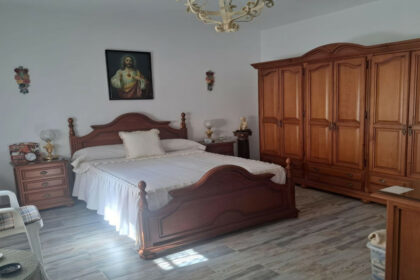 4e094b6023e99225a7b78bfcfbed2008 - 7