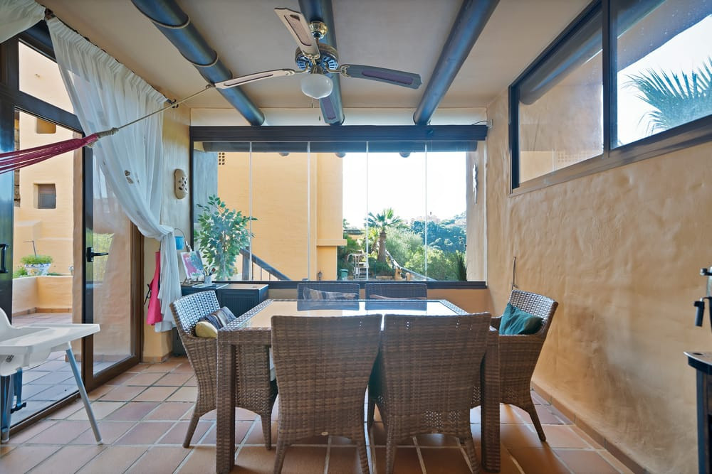 4e0d034a1d9eb43460ceec8bbd4412a6 - 10