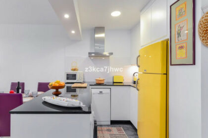 4e33b417a6b1646ecddcf10f559cf09f - 10