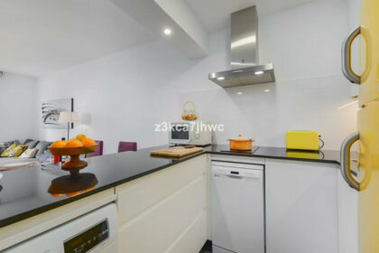 4e33b417a6b1646ecddcf10f559cf09f - 5