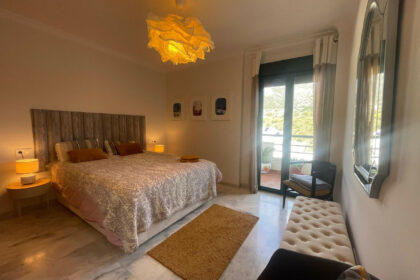 4f3c95e631f09188104aff40ccc580a7 - 4