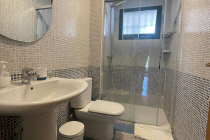 4f3c95e631f09188104aff40ccc580a7 - 8