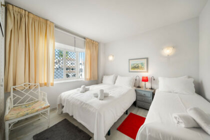 4fefb69b9da67a4a8c2959688e8e48e3 - 24