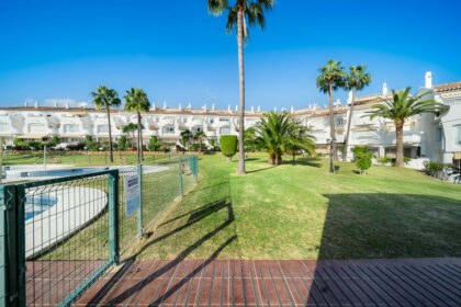 4fefb69b9da67a4a8c2959688e8e48e3 - 32