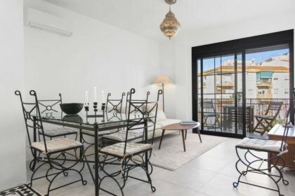 50199880250f81763321da325be441b3 - 1