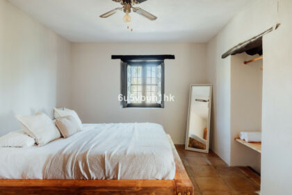 501c2a447c984ac74308615aec98c67f - 12