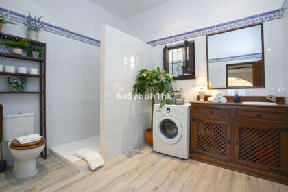 501c2a447c984ac74308615aec98c67f - 16