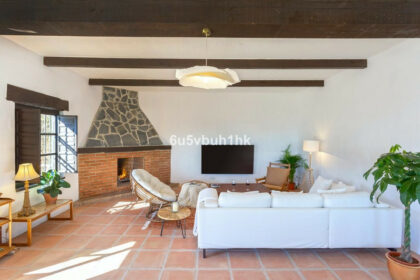 501c2a447c984ac74308615aec98c67f - 50