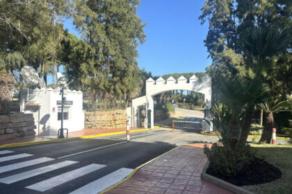 50598f137f68f1418c5ac5cf7dece1f6 - 56