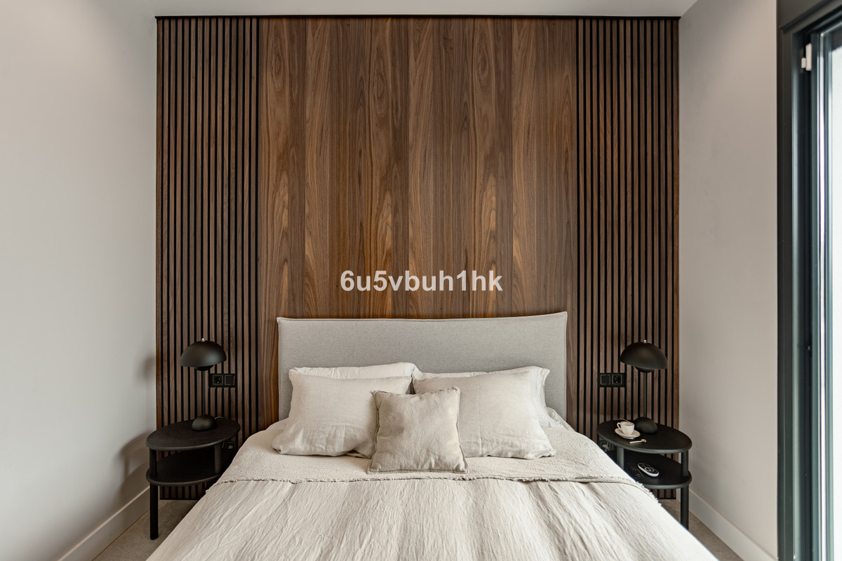 50930bca6ac3afea082052f7e295805b - 16