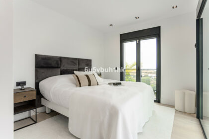 50930bca6ac3afea082052f7e295805b - 19