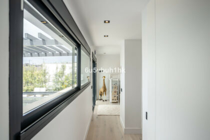 50930bca6ac3afea082052f7e295805b - 26