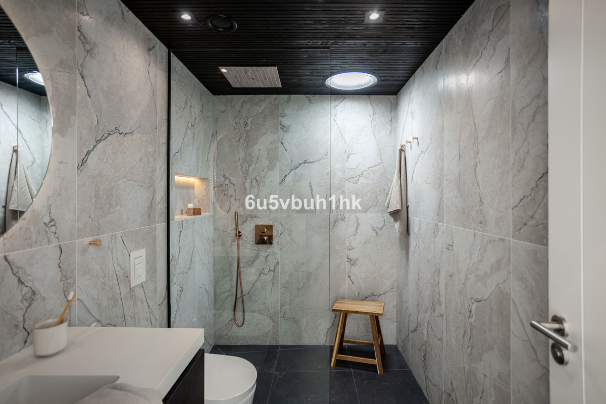 50930bca6ac3afea082052f7e295805b - 29