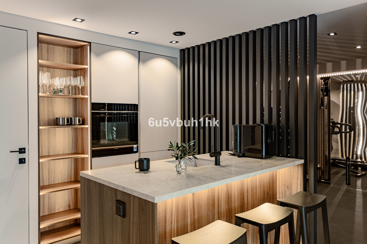 50930bca6ac3afea082052f7e295805b - 41