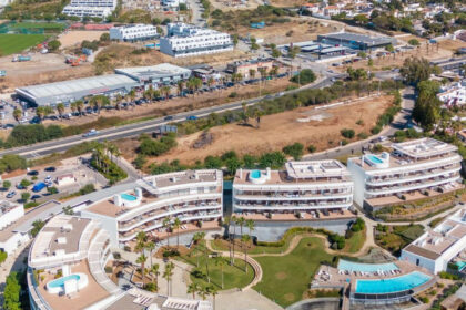 50a0c69d265fc0de3b3c19855b067e03 - 25