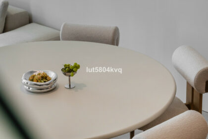 523785a9ffc6143f5286ad647bc5a83d - 37