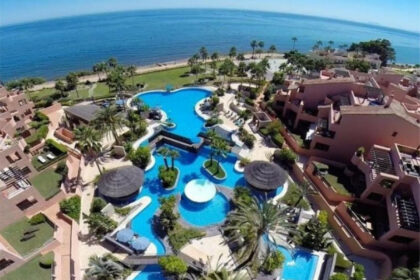 5240f8f9e9e8e6b65fd79d761f4ee33f - 3