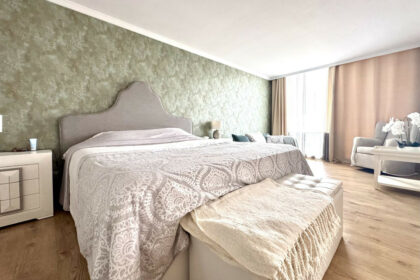 525f8549ea103f5aa865031308f3d7ec - 14