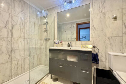 525f8549ea103f5aa865031308f3d7ec - 8