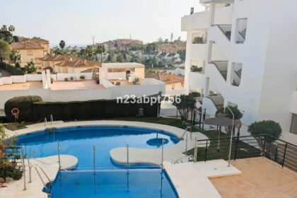 52a364a9324c6500d8dbafeb388b035e - 1