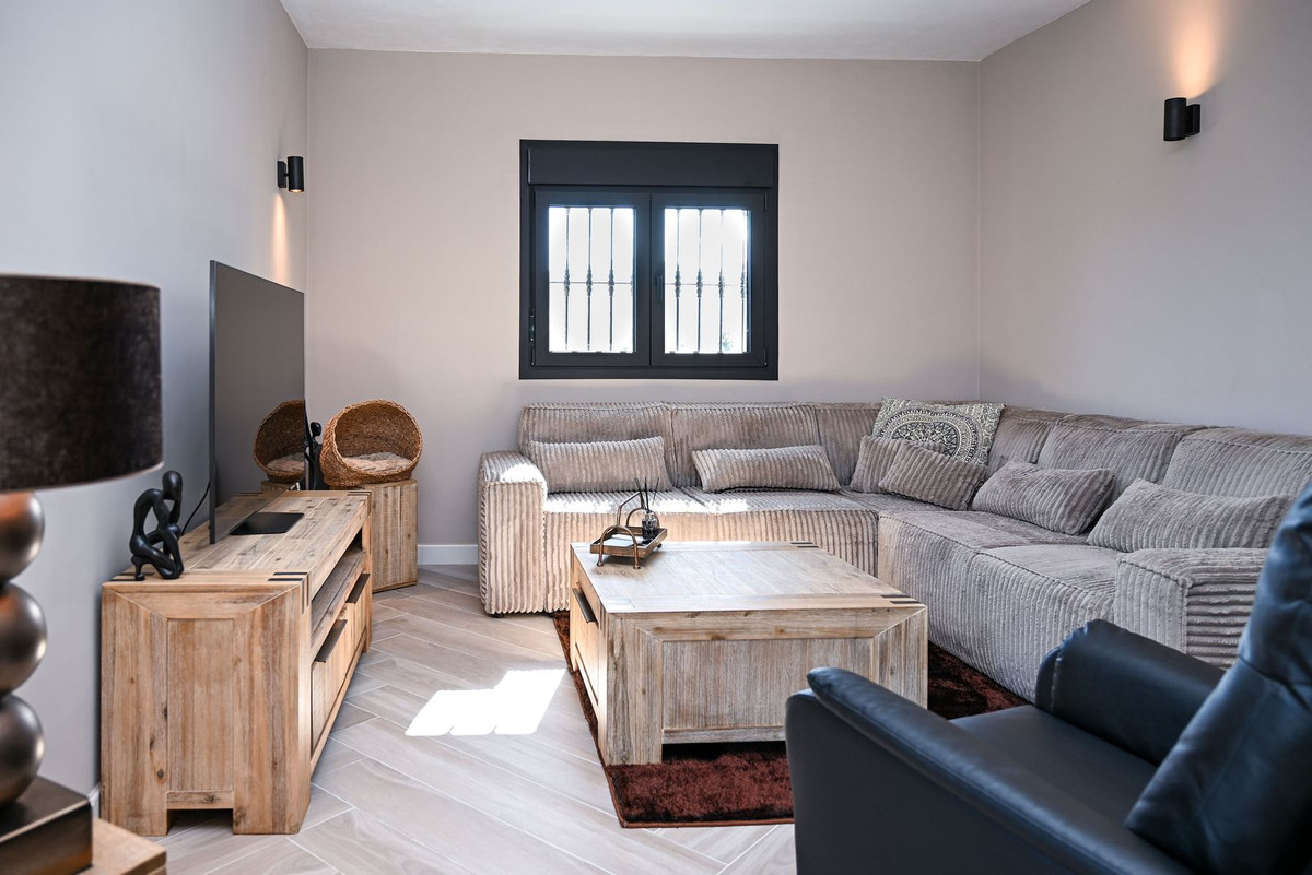 52c86a93048f9f827314bdbc19e3a3a2 - 22