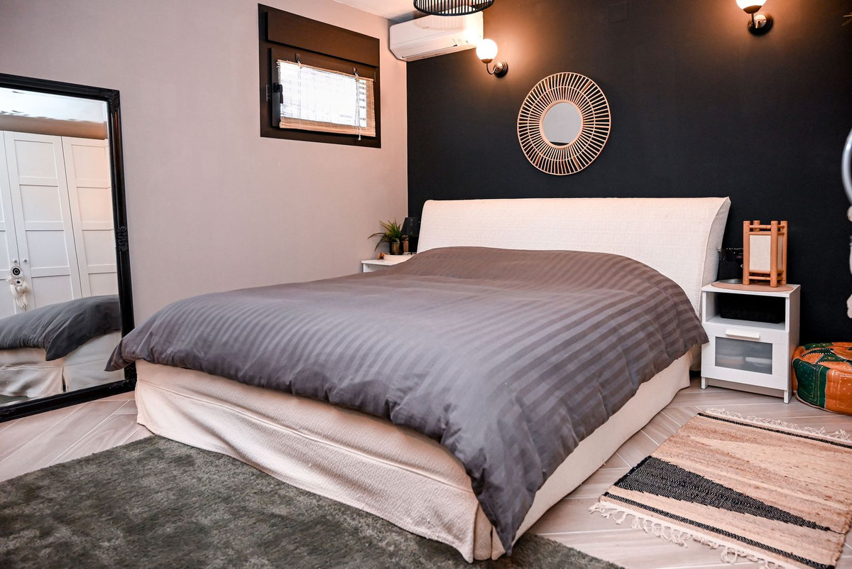 52c86a93048f9f827314bdbc19e3a3a2 - 39