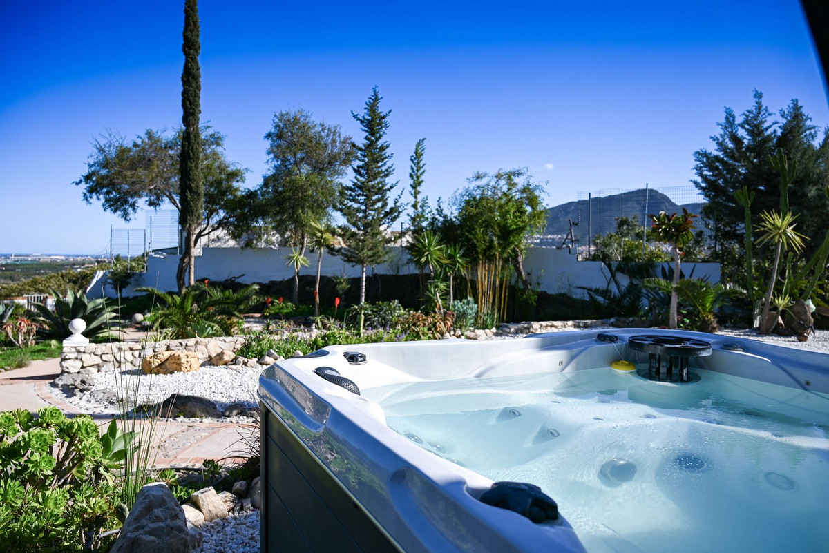 52c86a93048f9f827314bdbc19e3a3a2 - 5