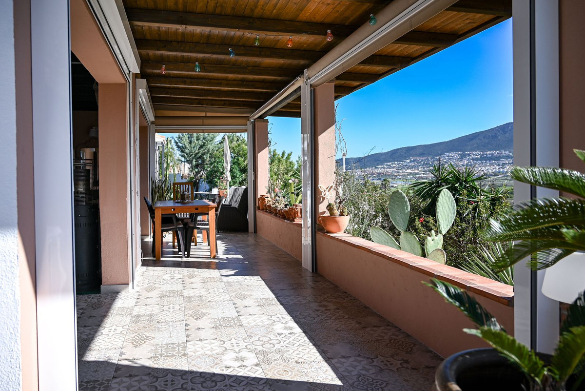 52c86a93048f9f827314bdbc19e3a3a2 - 55