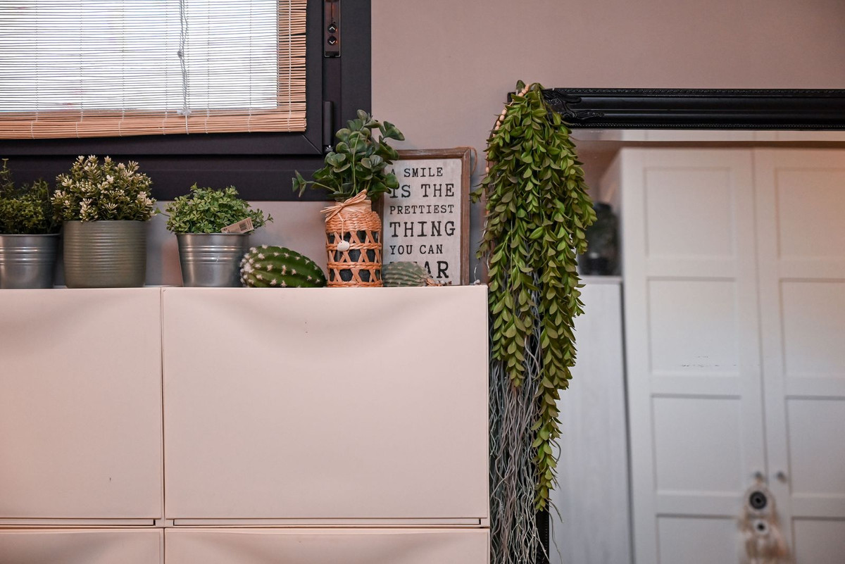 52c86a93048f9f827314bdbc19e3a3a2 - 81