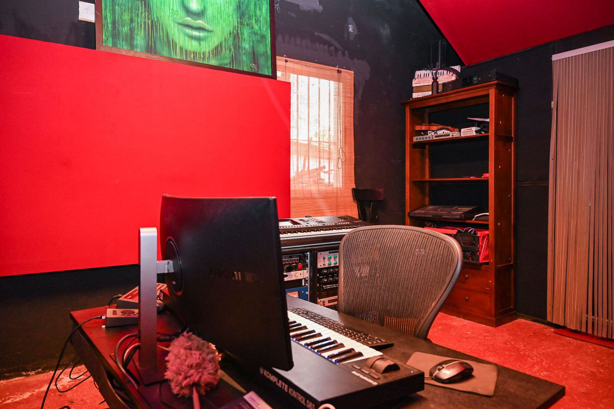 52c86a93048f9f827314bdbc19e3a3a2 - 84