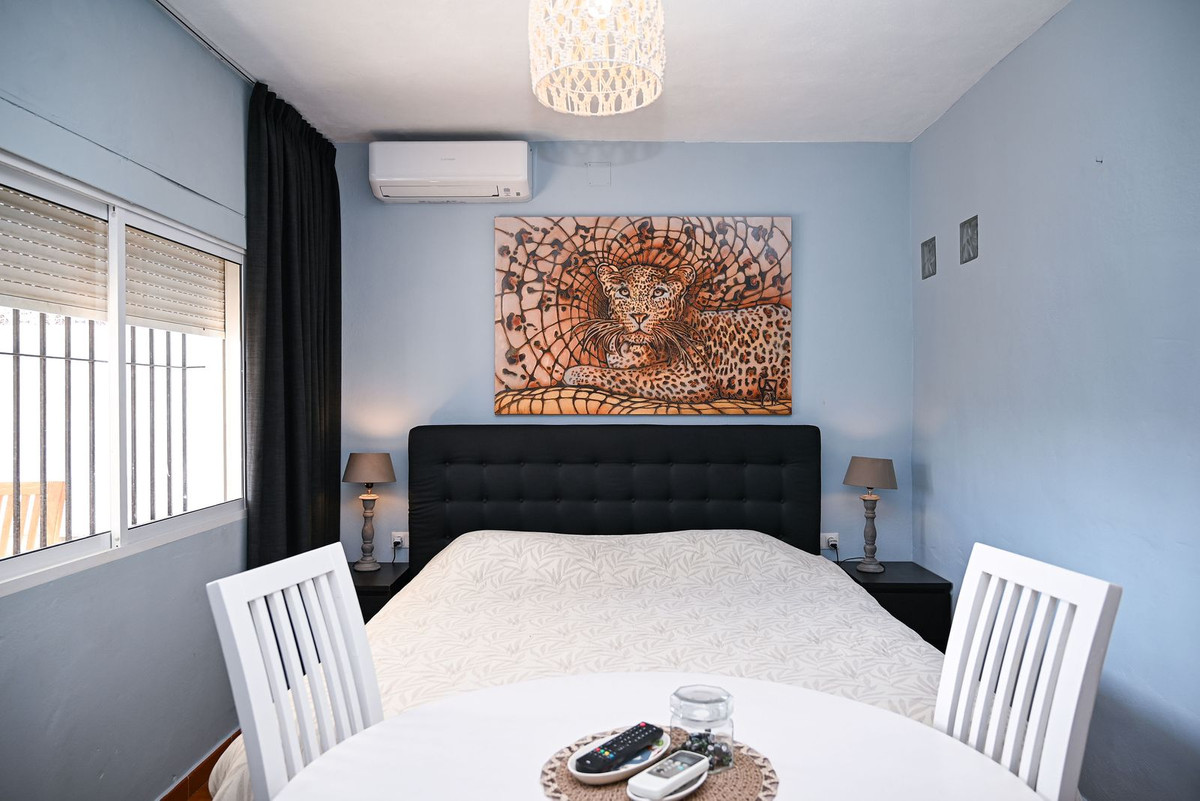 52c86a93048f9f827314bdbc19e3a3a2 - 86