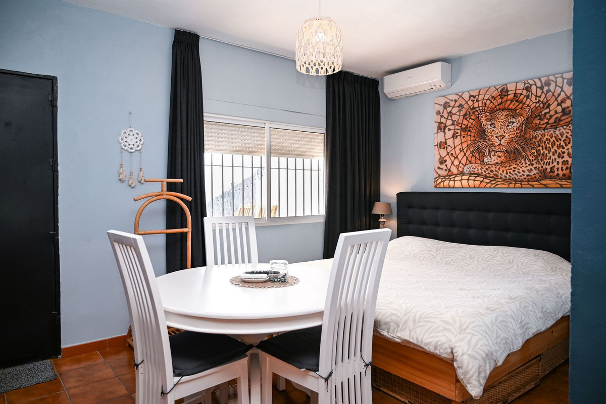 52c86a93048f9f827314bdbc19e3a3a2 - 87