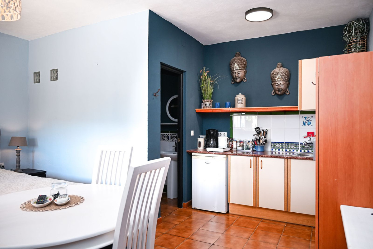 52c86a93048f9f827314bdbc19e3a3a2 - 88