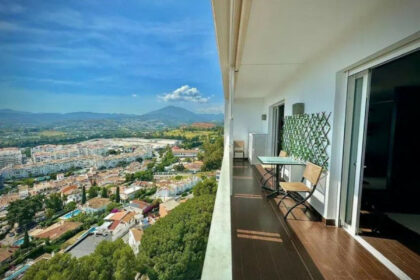 551cebbd43afa03b2c12df10a283a71c - 11