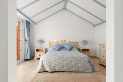 559772362812919ebc5f4505c2c5f66f - 10