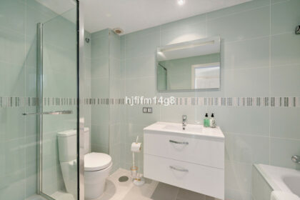 559772362812919ebc5f4505c2c5f66f - 18