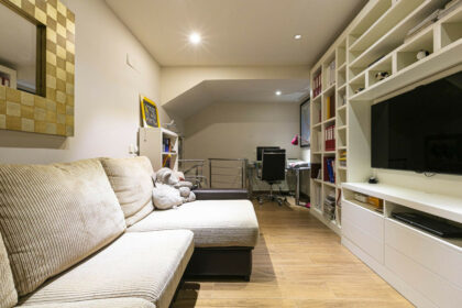 559886751c67b8c55180c9efb739b012 - 20