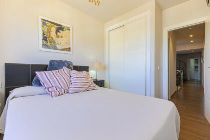 559886751c67b8c55180c9efb739b012 - 26