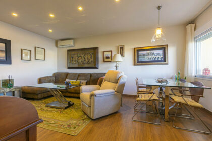 559886751c67b8c55180c9efb739b012 - 27