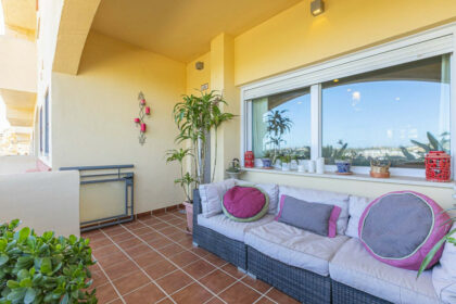 559886751c67b8c55180c9efb739b012 - 3