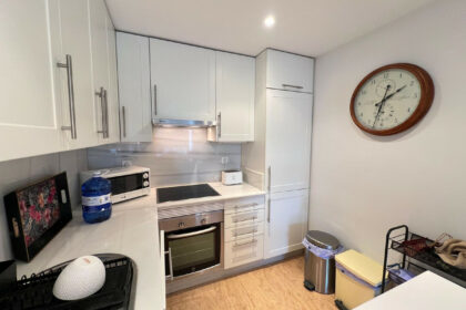 5726d1d3d4716436068fcff0a11fb5e2 - 12