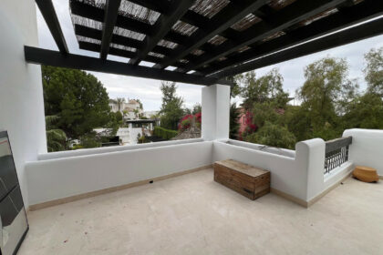 5726d1d3d4716436068fcff0a11fb5e2 - 19