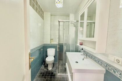 5734b3c3c647ab9efa493e5ba6d7f46e - 12