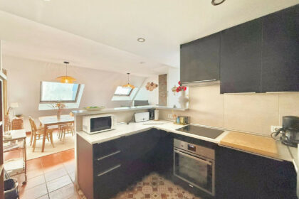 5734b3c3c647ab9efa493e5ba6d7f46e - 6