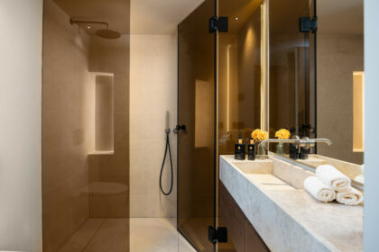 5787cd940d0a47b4dfa30edc8d9a9271 - 22