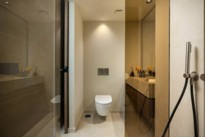 5787cd940d0a47b4dfa30edc8d9a9271 - 24